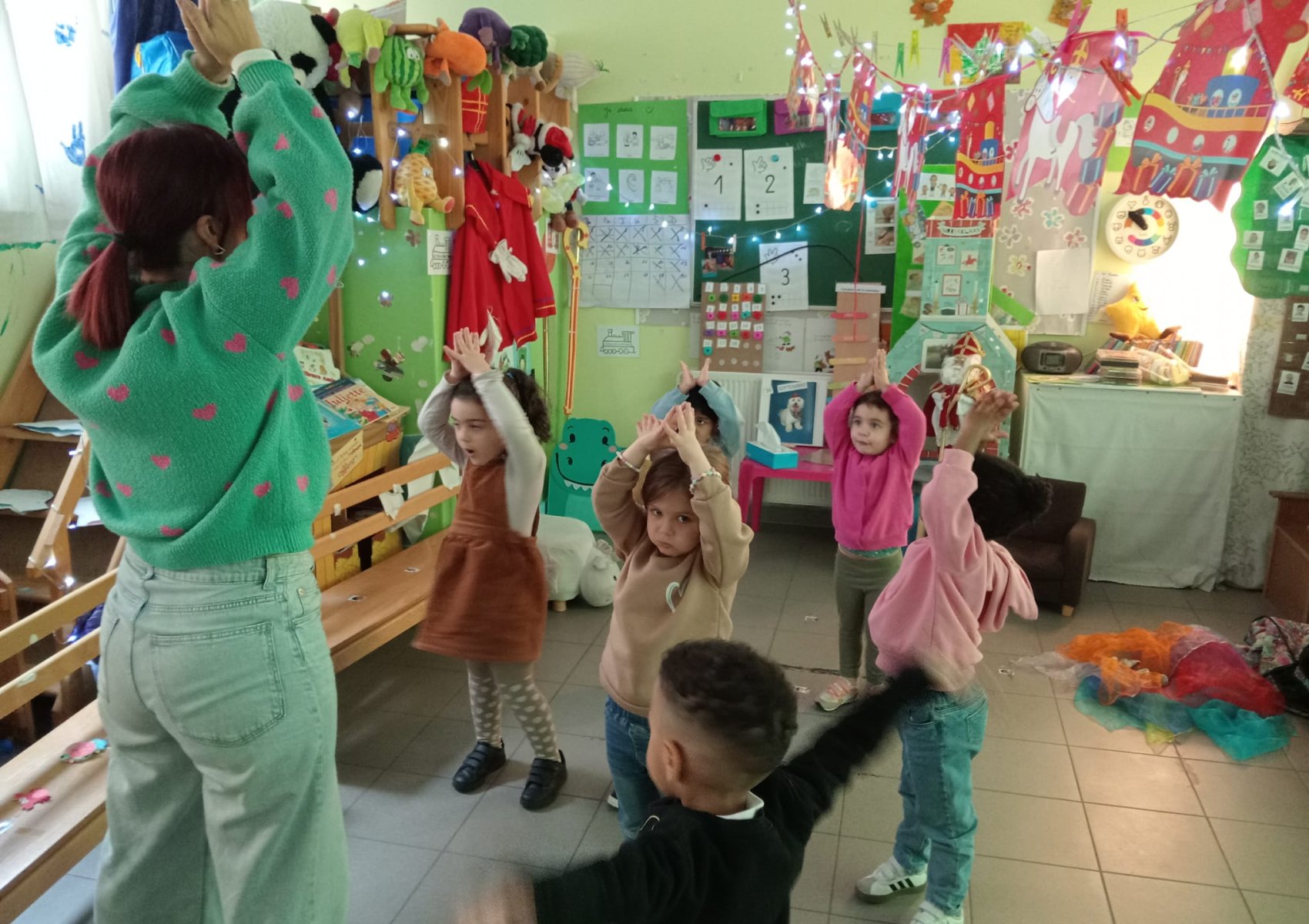 whatsapp image 2025-11-14 at 18.50.27